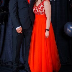 Red prom dress